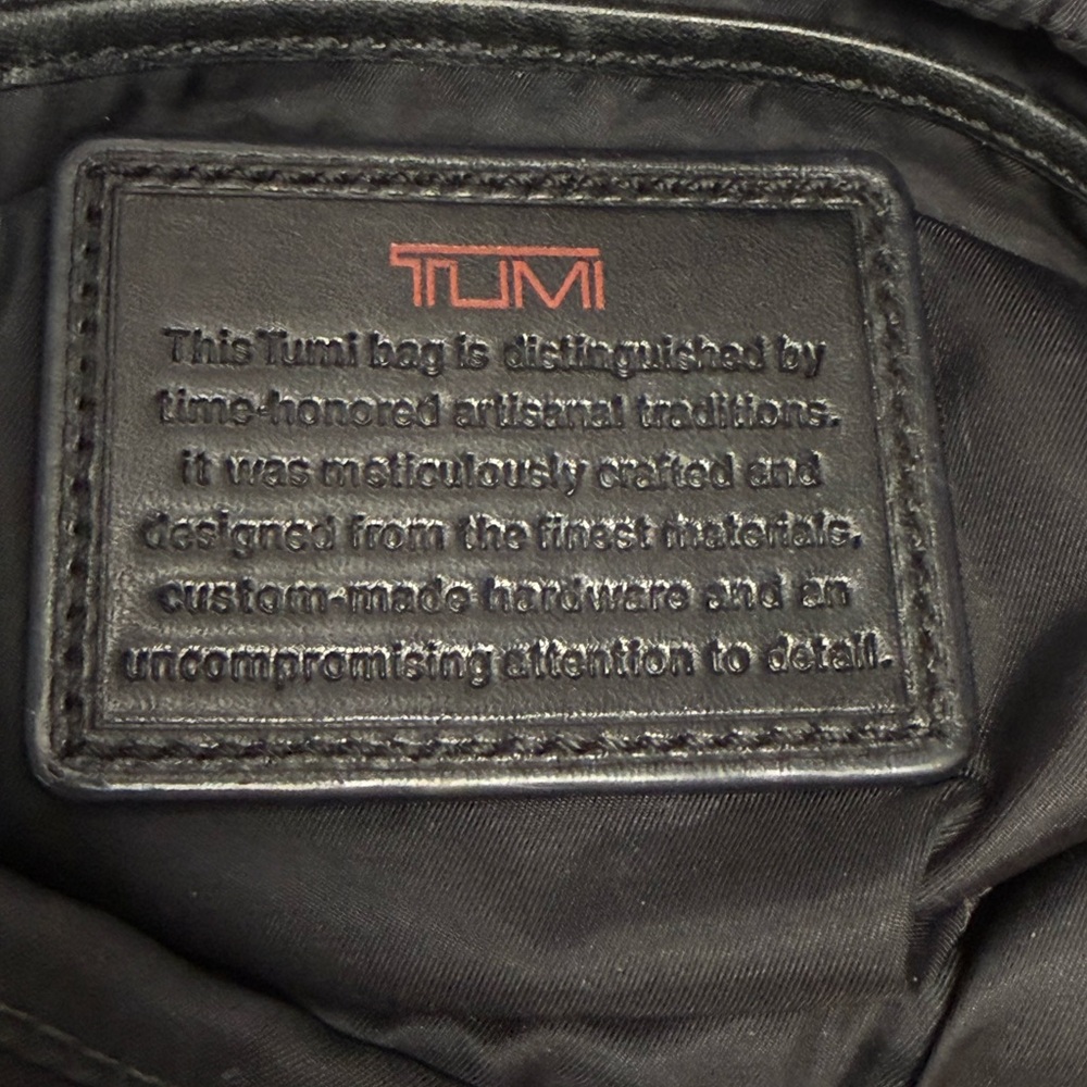 TUMI Black Ballistic Nylon Crossbody Messenger Travel Bag Adjustable Strap - Picture 3 of 14
